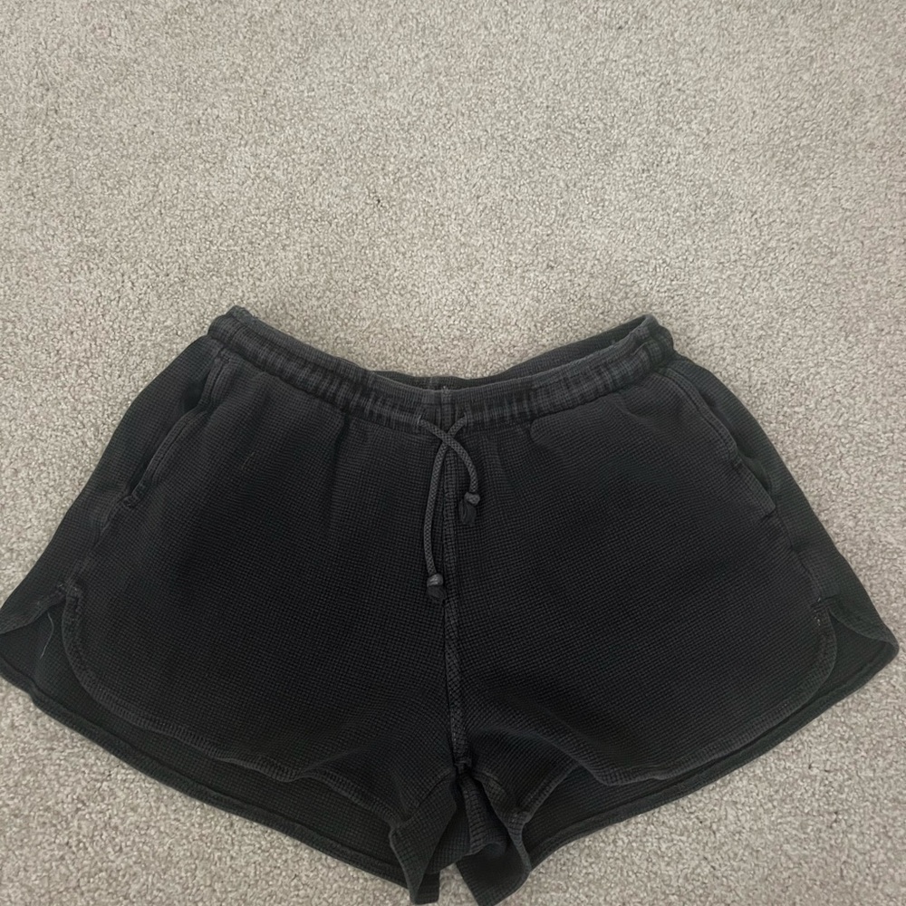 Brandy Melville Black tie Shorts